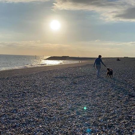 Вілла Selsey 5 Mins Walk To The Beach Екстер'єр фото